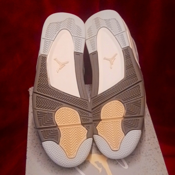 AIR JORDAN 4 RETRO SE CRAFT - Picture 5 of 8